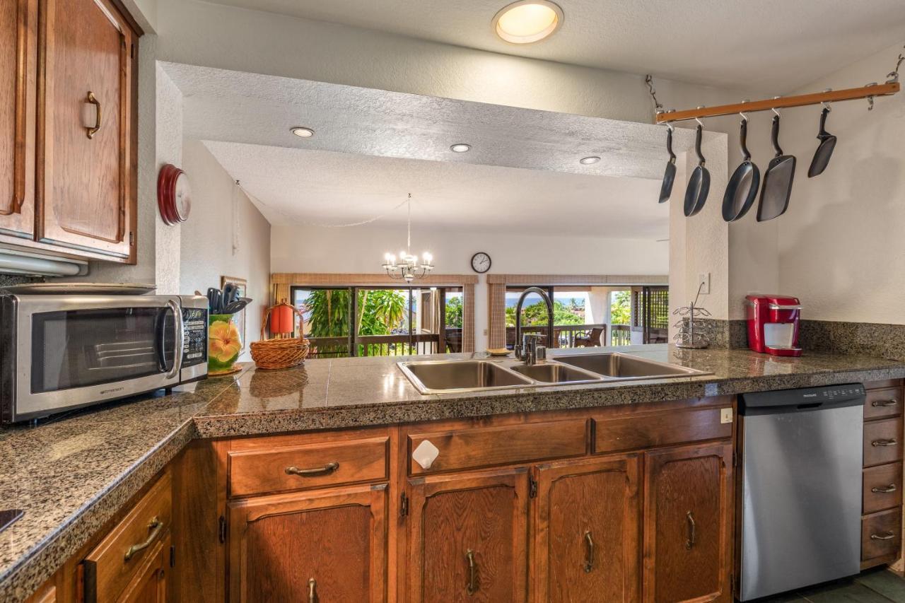 Oceanfront Complex With 2 Pools, Tennis Courts, And Expansive Ocean Views - 10-104 Kailua-Kona Ngoại thất bức ảnh